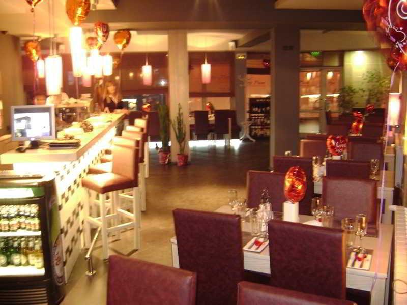 Elate Plaza Hotel Sofia Buitenkant foto