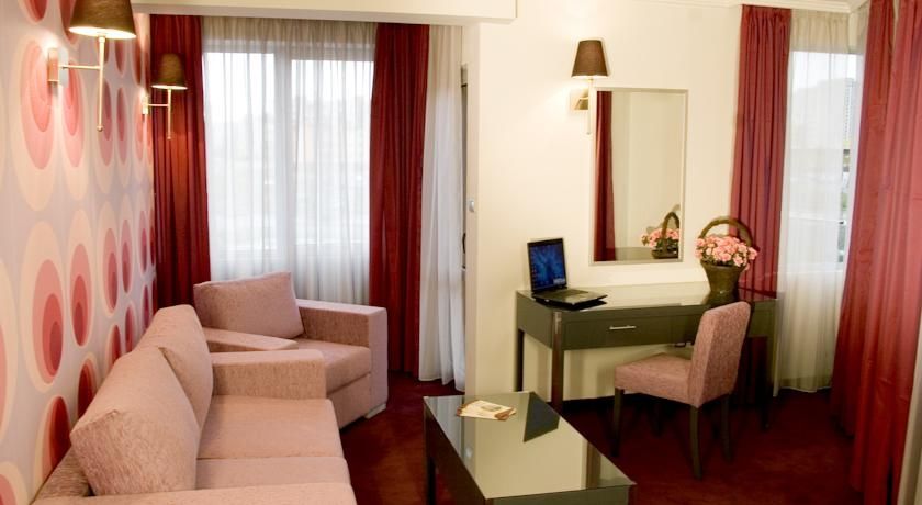 Elate Plaza Hotel Sofia Buitenkant foto