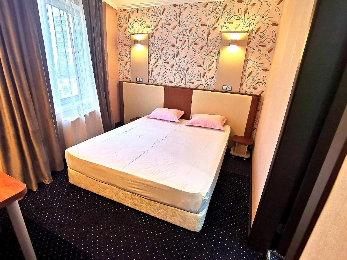 Elate Plaza Hotel Sofia Buitenkant foto