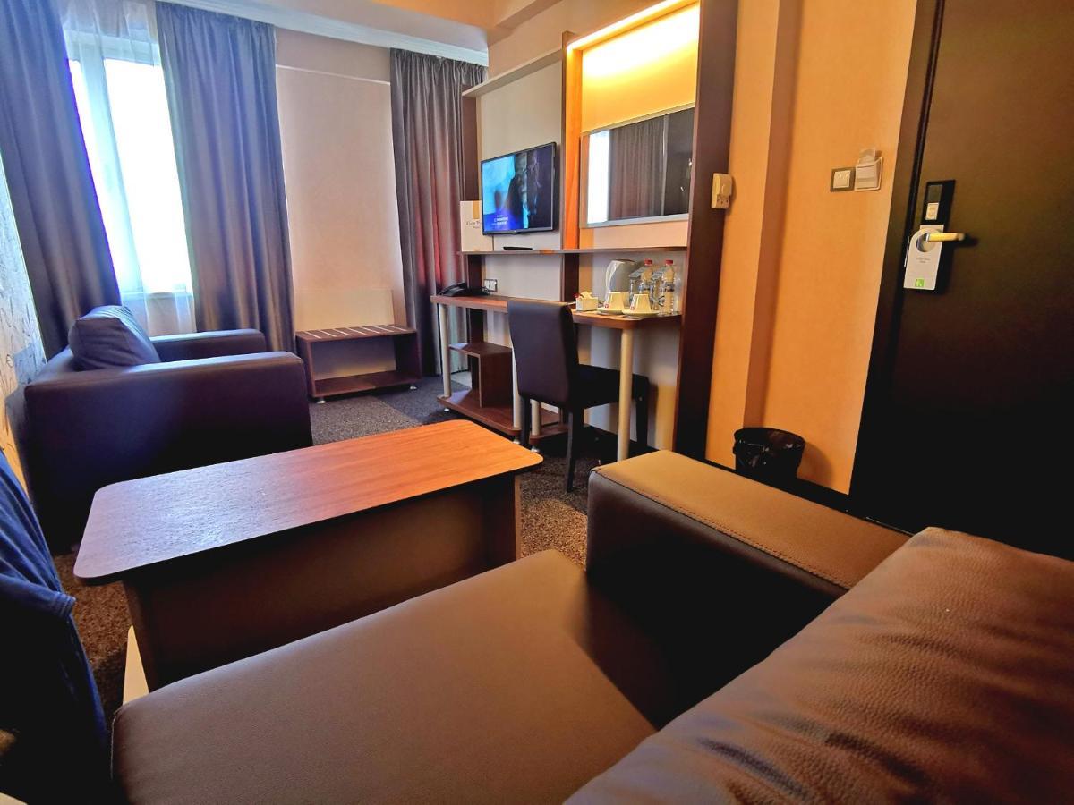 Elate Plaza Hotel Sofia Buitenkant foto